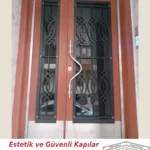 Bina Kapısı -B042